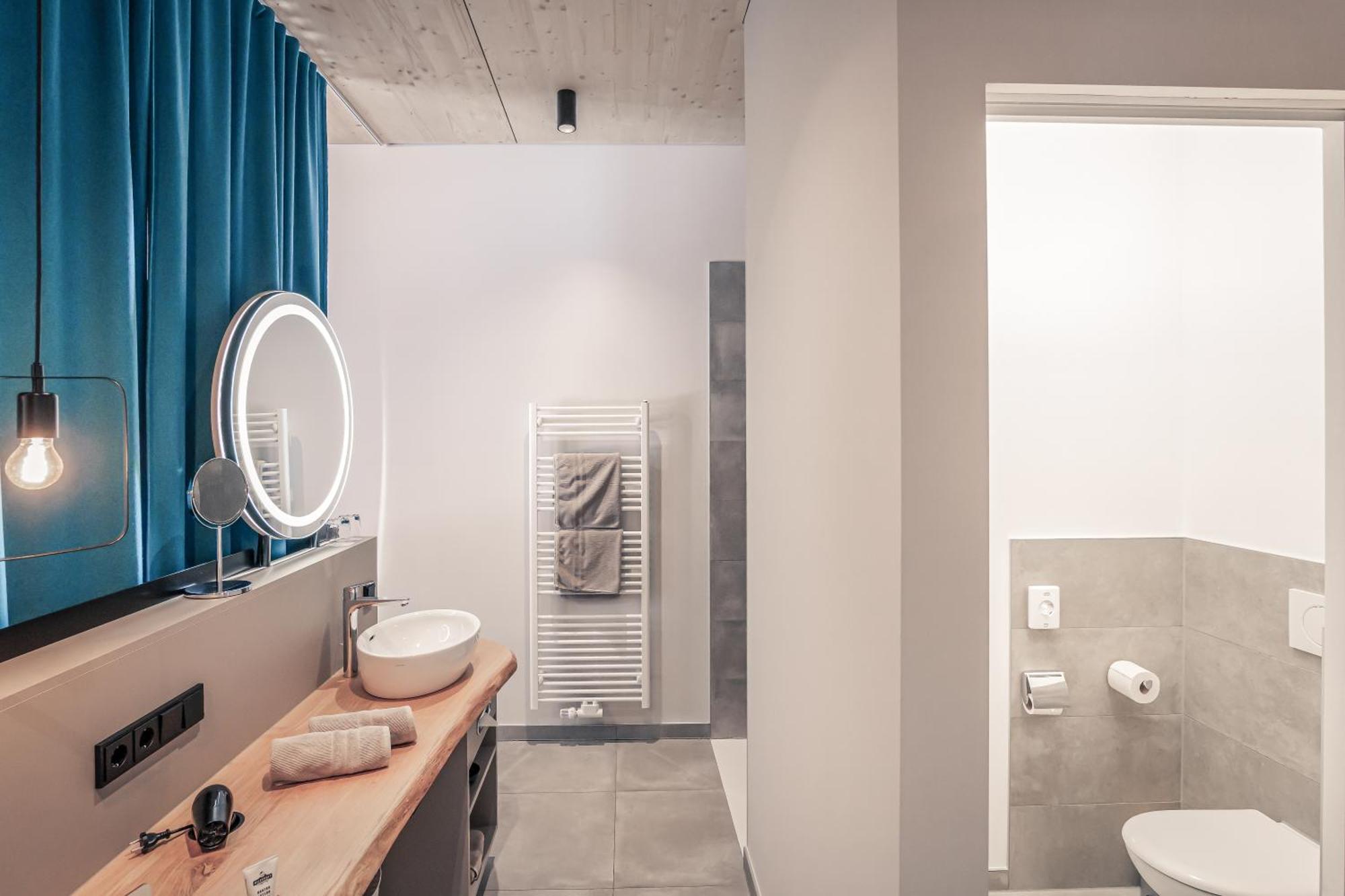 Boutique Hotel Lechzeit Elmen Ngoại thất bức ảnh
